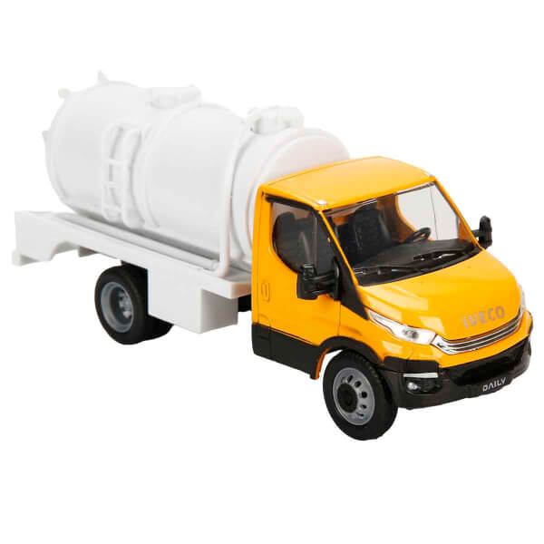 1:36 Iveco 