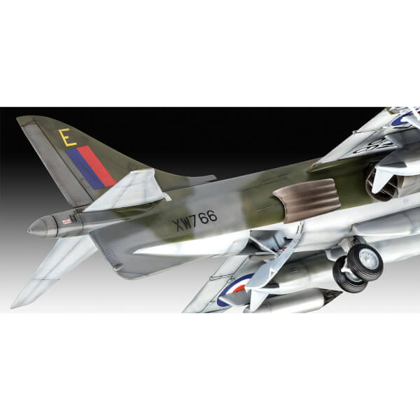 Revell 1:32 Harrier GR.1 Uçak VG05690