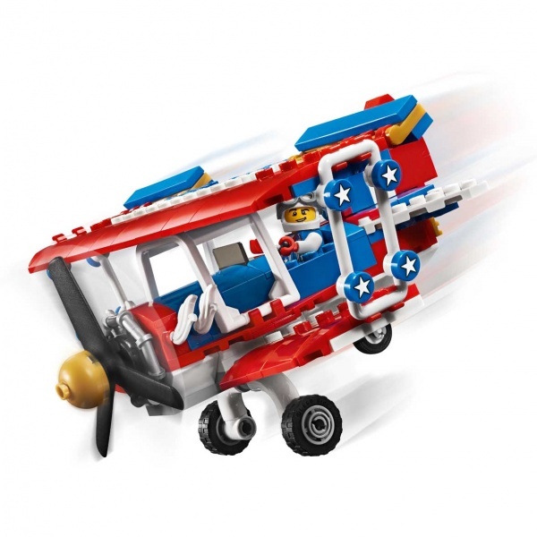 LEGO Creator Cesur Akrobasi Uçağı 31076