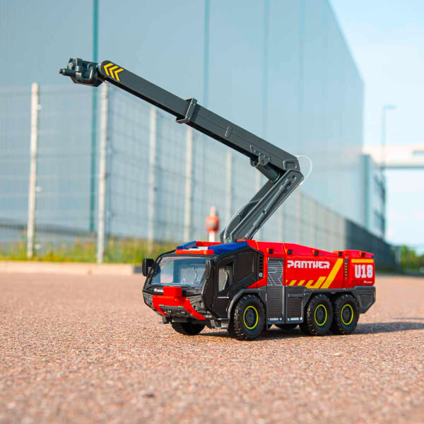 Sesli ve Işıklı Rosenbauer Panther 6x6 Uzaktan Kumandalı İtfaiye Aracı 62 cm