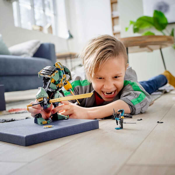 LEGO NINJAGO Lloyd'un Hidro Robotu 71750