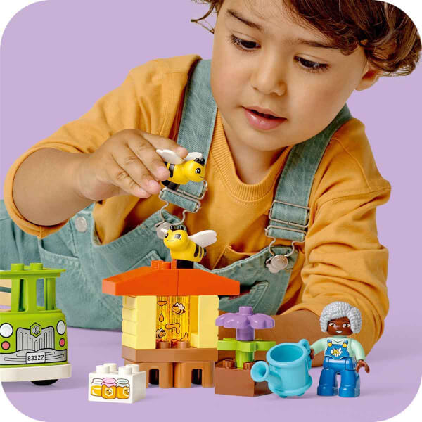 LEGO® DUPLO® Kasabası Arıların ve Arı Kovanlarının Bakımı 10419 - 2 Yaş ve Üzeri Çocuklar için Eğitici Oyuncak Yapım Seti (22 Parça)