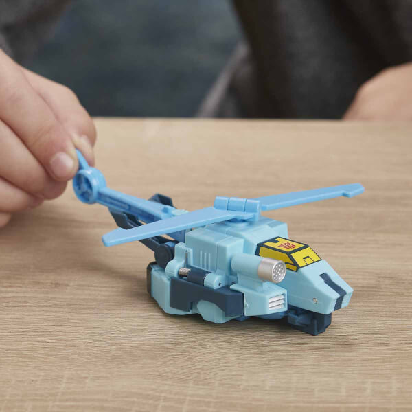 Transformers Cyberverse Tek Adımda Dönüşen Figür E3522