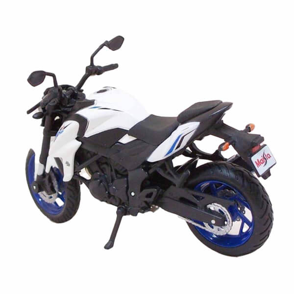 1:18 Suzuki GSX-S750 Motosiklet