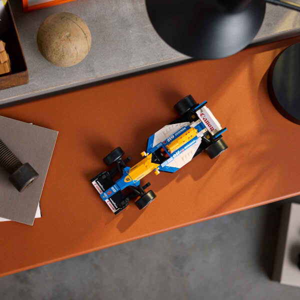 LEGO Icons Williams Racing FW14B ve Nigel Mansell 10353 - Yetişkinler için Koleksiyonluk Yaratıcı Model Yapım Seti (799 Parça)