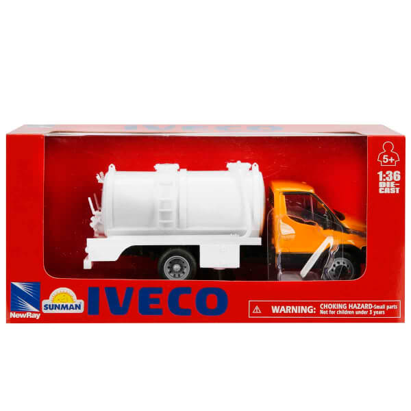 1:36 Iveco 