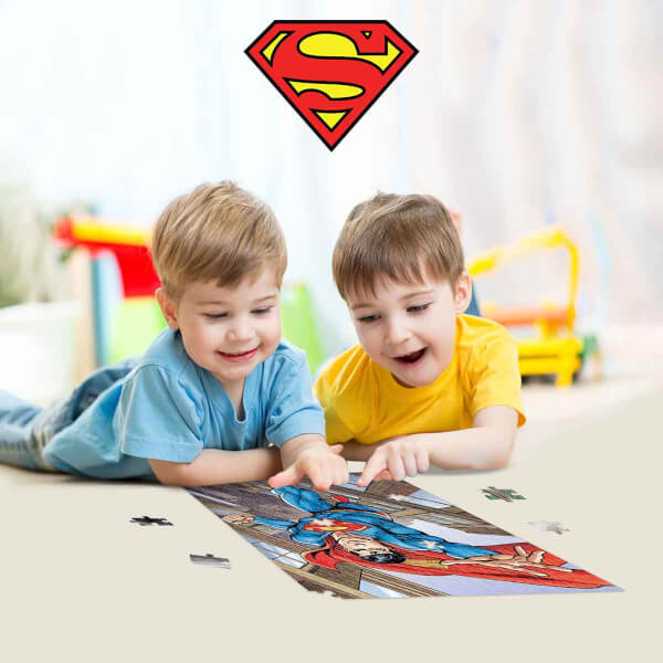 300 Parça 3D Puzzle: Superman