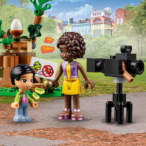 LEGO Friends Canlı Yayın Aracı 41749 - 6 Yaş ve Üzeri Çocukların Haber Yayını Oyunları Oynaması için Aksesuarlar İçeren Yaratıcı Oyuncak Yapım Seti (446 Parça)