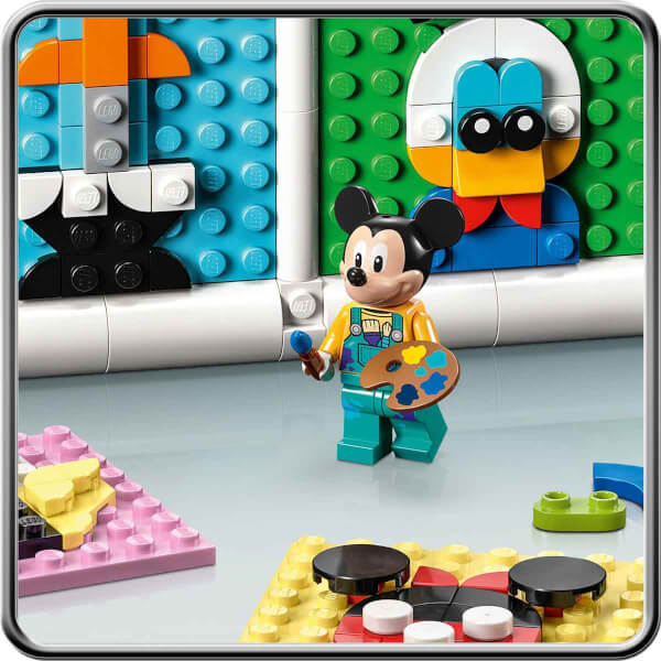 LEGO® ǀ Disney: Disney Animasyon İkonlarının 100 Yılı 43221 - 6 Yaş ve Üzeri Çocuklar için Mickey Fare, Donald Duck ve Diğer Disney Karakterlerini İçeren Koleksiyonluk Yaratıcı Oyuncak Yapım Seti (1022 Parça)