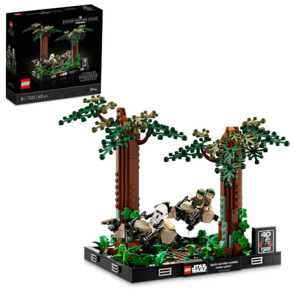  LEGO Star Wars Endor Hız Motoru Takibi Dioraması 75353 - Yetişkinler için Yapım Parçalarıyla İnşa Edilen Koleksiyonluk Yaratıcı Sergileme Modeli Yapım Seti (608 Parça)