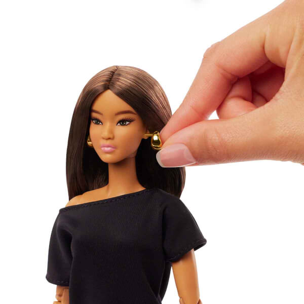 Barbie Basics İkonik Koleksiyon Bebeği Model 01 JBH72