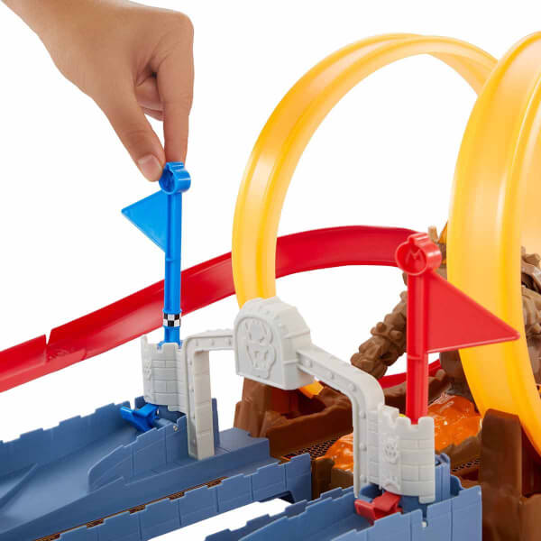Hot Wheels Mario Kart Bowser'ın Kalesinde Kaos Pist Seti  GNM22