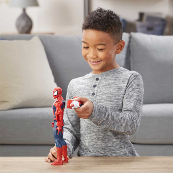 Spiderman Titan Hero Power Fx Spiderman Figür 30 cm.