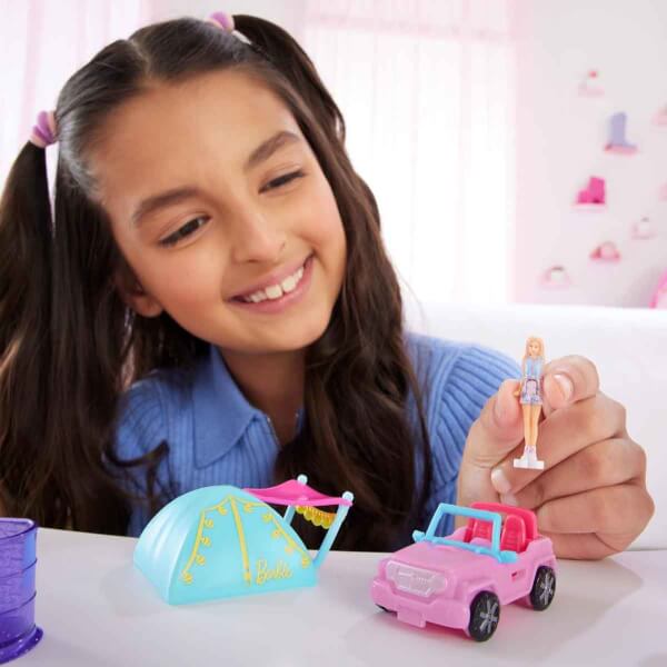 Mini Barbieland Aracı HYF38