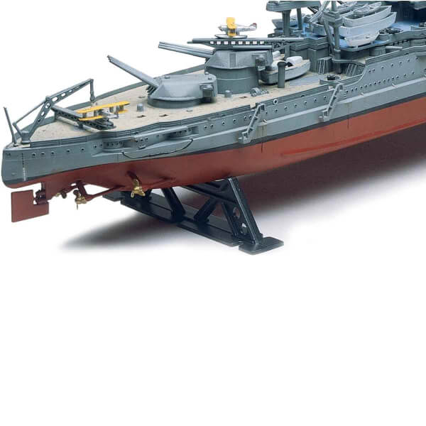 Revell 1:426 USS Arizona Battleship VSG10302