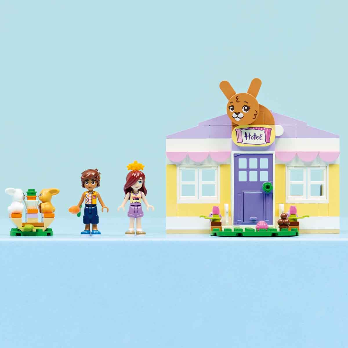 undefined - 00e64_LEGO_Friends_Heartlake_Sehri_Tavsan_Oteli_42679_.jpg