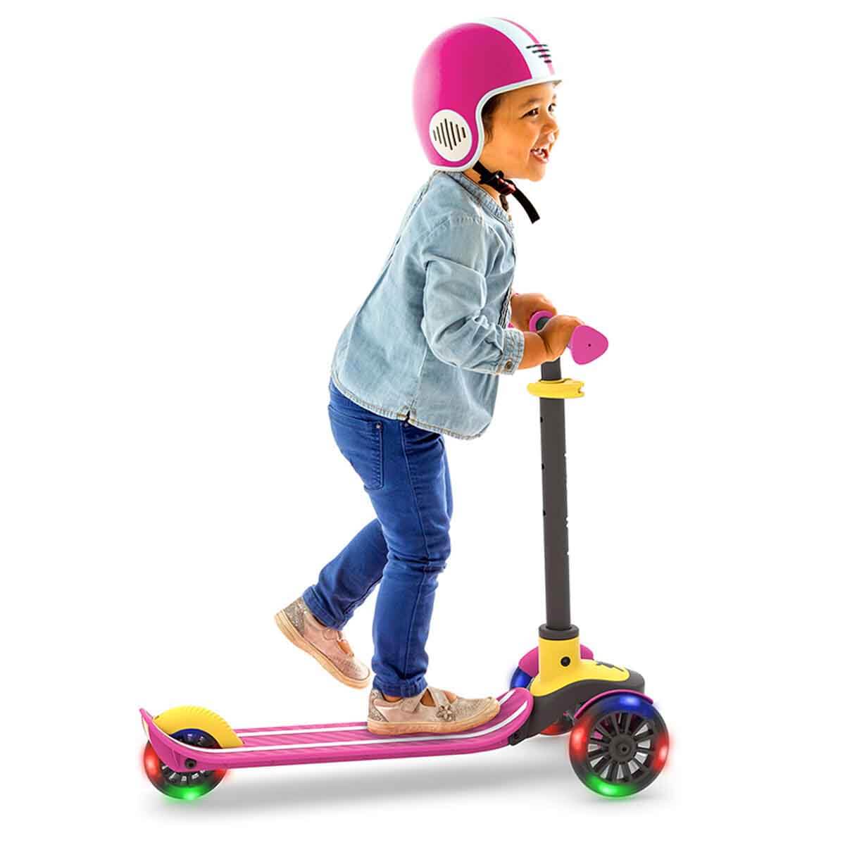 undefined - 016cf_Isikli_Scotti_Glow_3_Tekerlekli_Pembe_Scooter.jpg