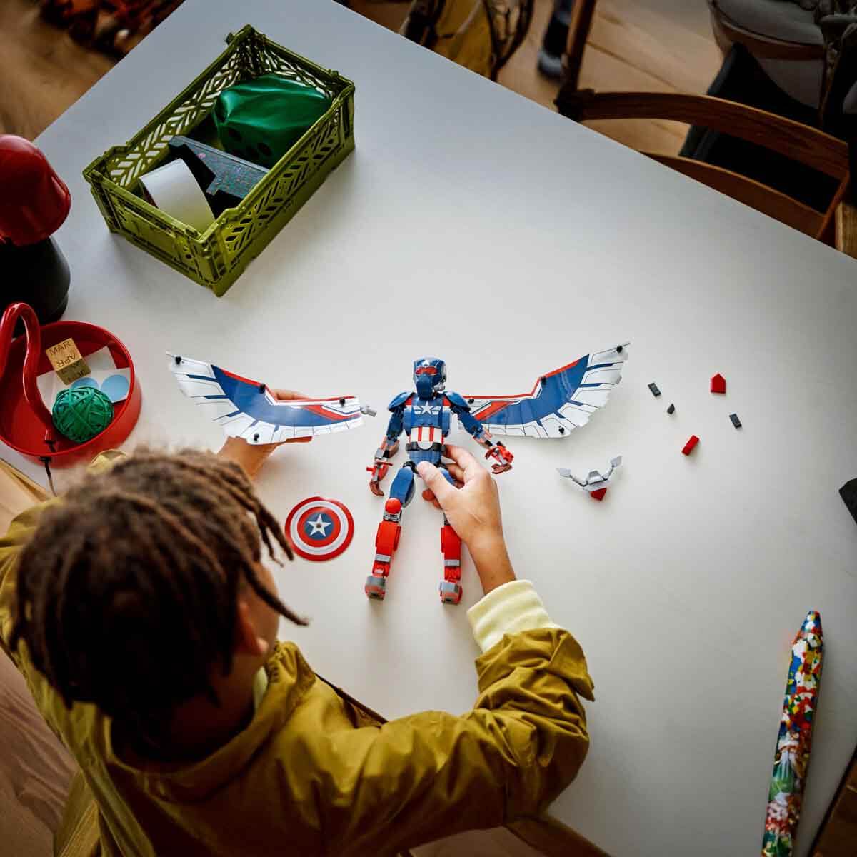 undefined - 01c1a_LEGO_Marvel_Yeni_Kaptan_Amerika_Yapim_Figuru_76296.jpg