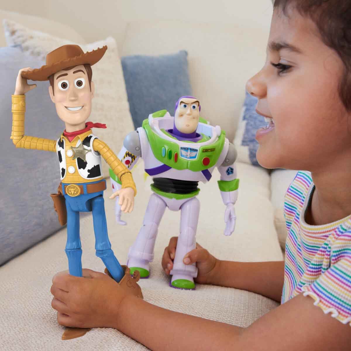 undefined - 01e26_Disney_Pixar_Oyuncak_Hikayesi_Buyuk_Woody_Figuru_H.jpg