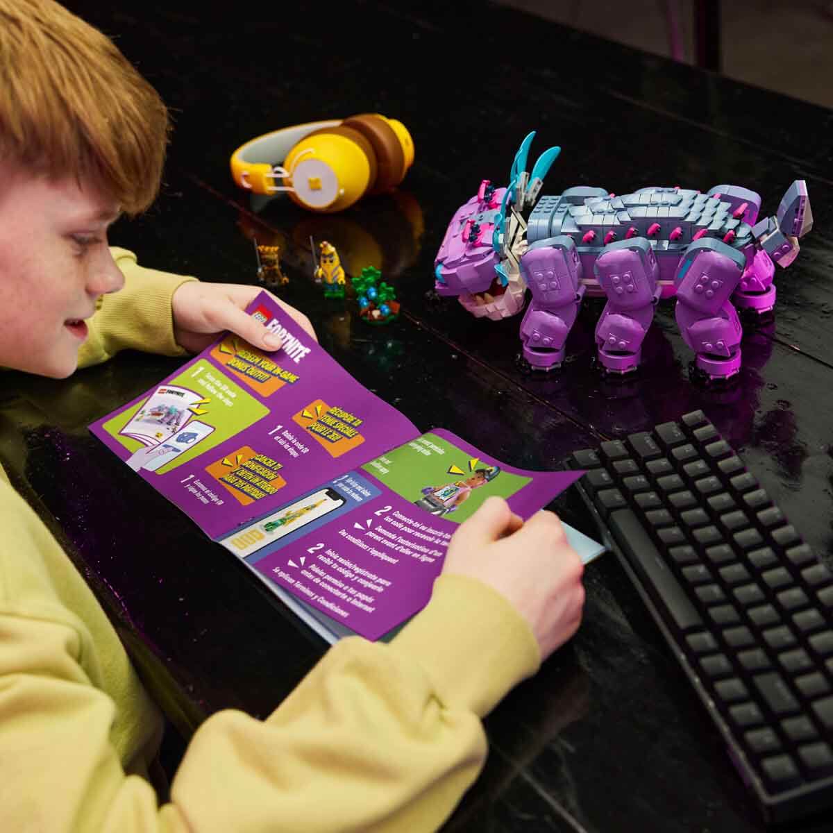 undefined - 02224_LEGO_Fortnite_Tontis_77077.jpg