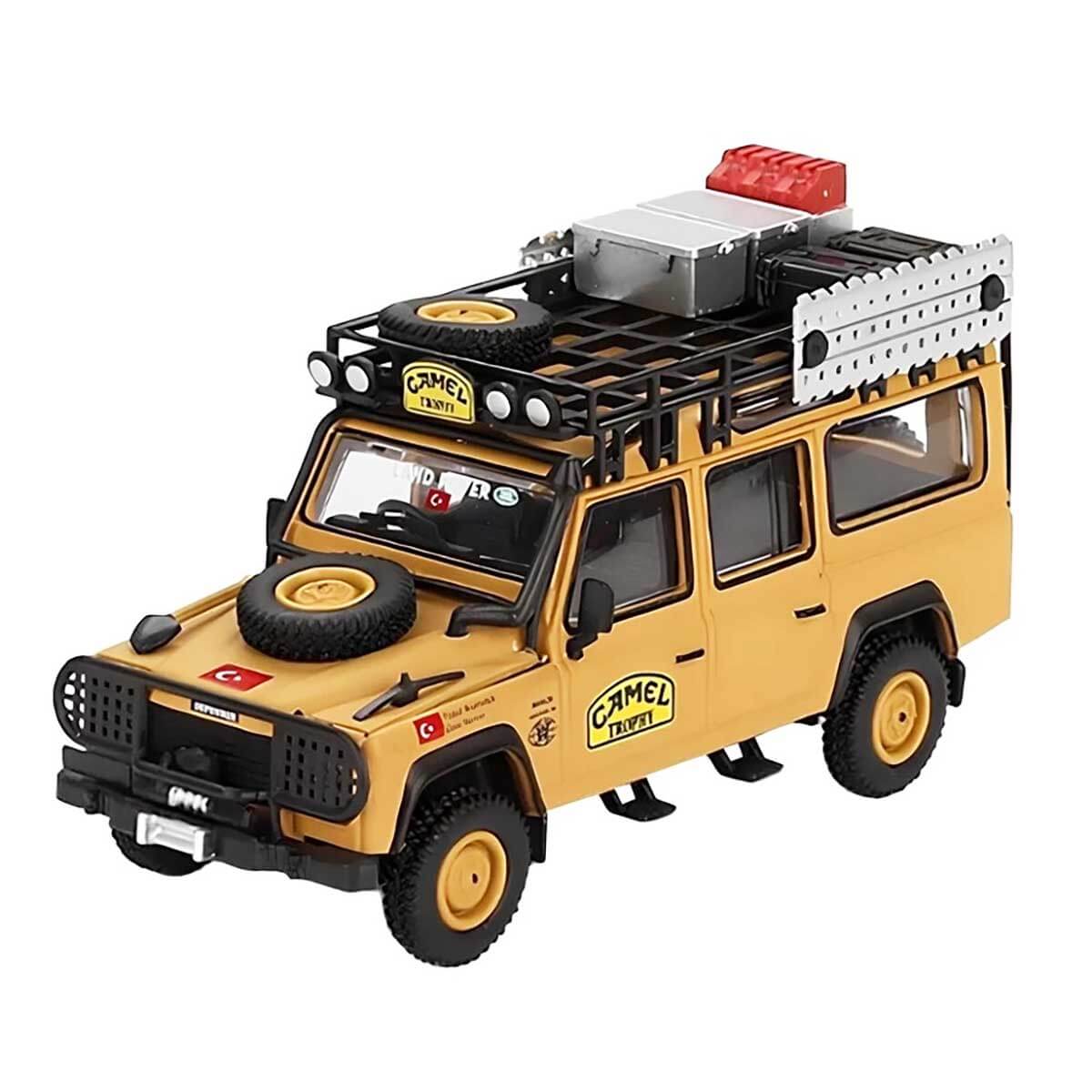 undefined - 02abb_1:64_Mini_GT_Land_Rover_Defender_110_1989_Camel_Tr.jpg