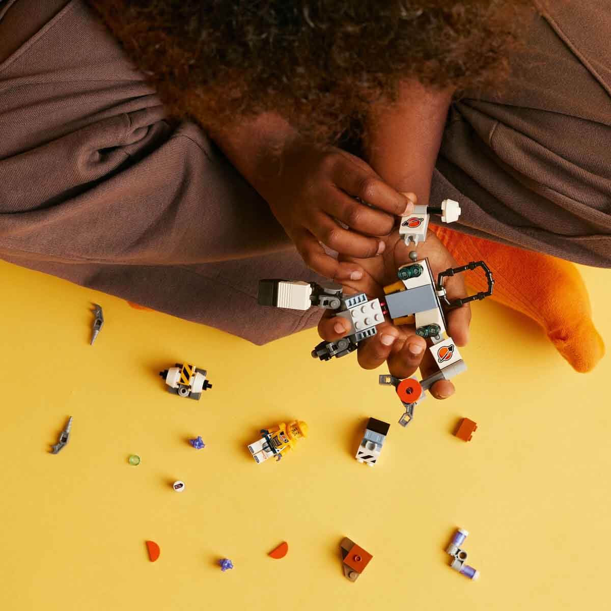 undefined - 04e48_LEGO___City_Uzay_Insaat_Robotu_60428_.jpg