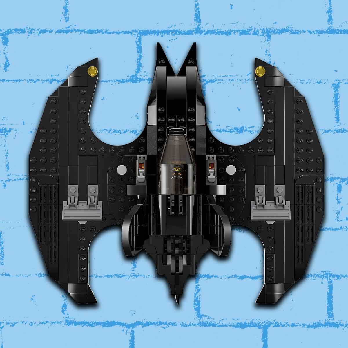 undefined - 05236_LEGO_DC_Batwing__Batman_Joker_e_Karsi_76265.jpg