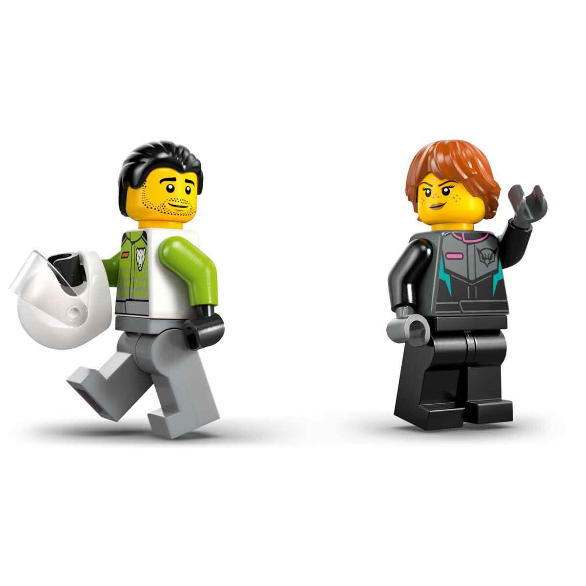 undefined - 05940_LEGO_City_Jet_Arabaya_Karsi_60489_.jpg