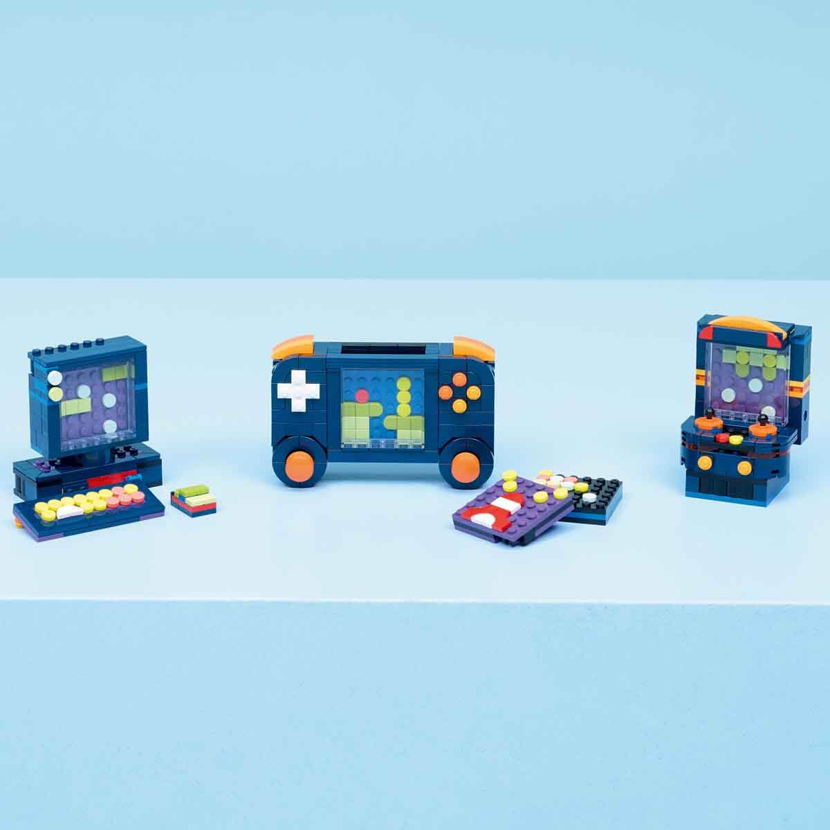 undefined - 06643_LEGO_Creator_3u_1_Arada_Retro_Oyun_Konsolu_31380_.jpg