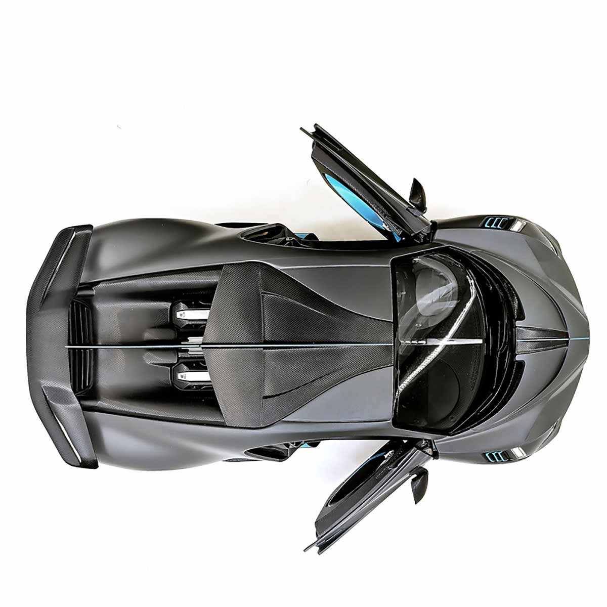 undefined - 066dc_1_14_Bugatti_Divo_Uzaktan_Kumandali_Araba.jpg