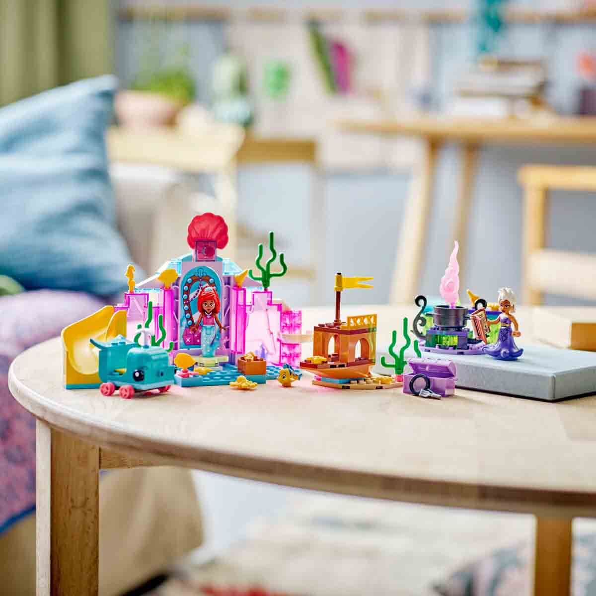 undefined - 068f4_LEGO_Disney_Princess_Arielin_Kristal_Magarasi_4325.jpg