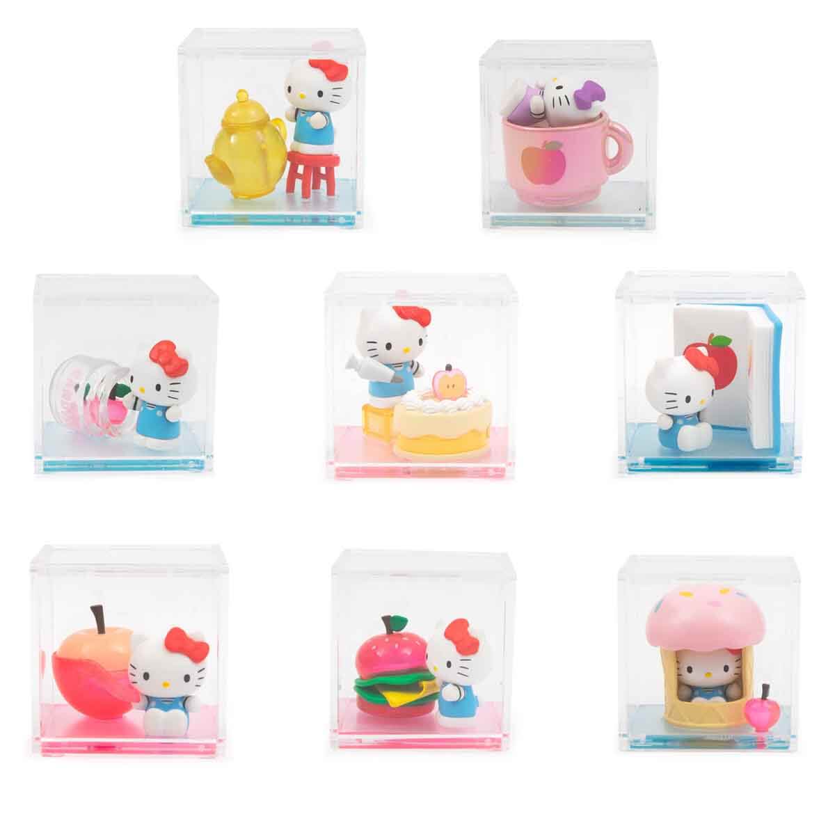 undefined - 06b2f_Hello_Kitty_Elma_Atolyesi_Serisi_Surpriz_Figur_Pak.jpg