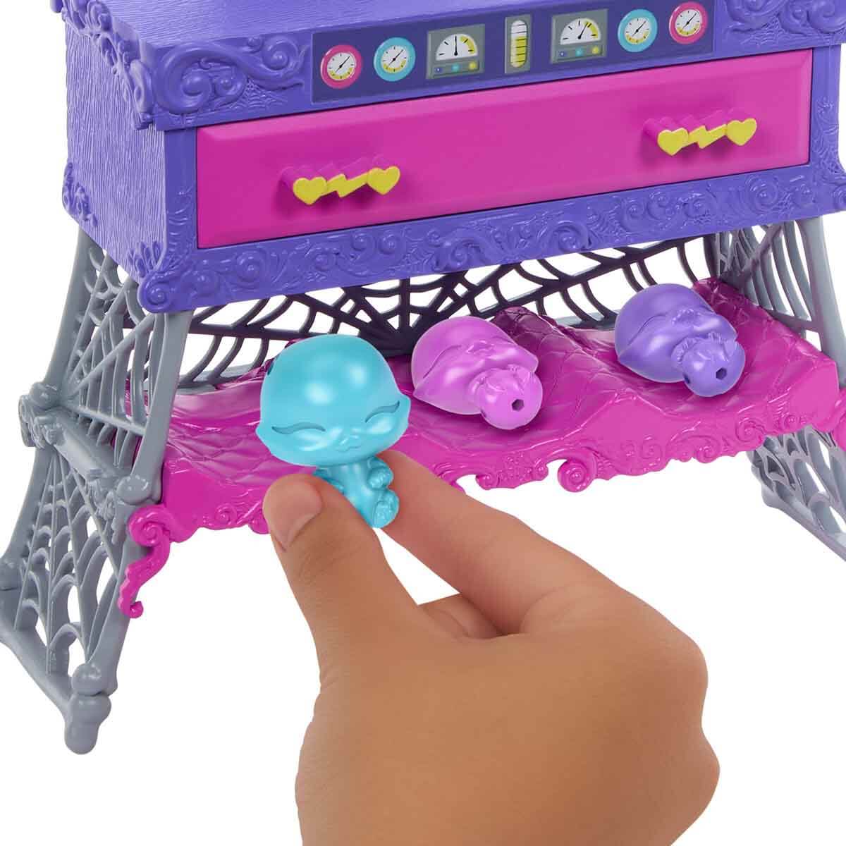 undefined - 073d2_Monster_High_Frankie_Stein_Evcil_Hayvan_Laboratuva.jpg