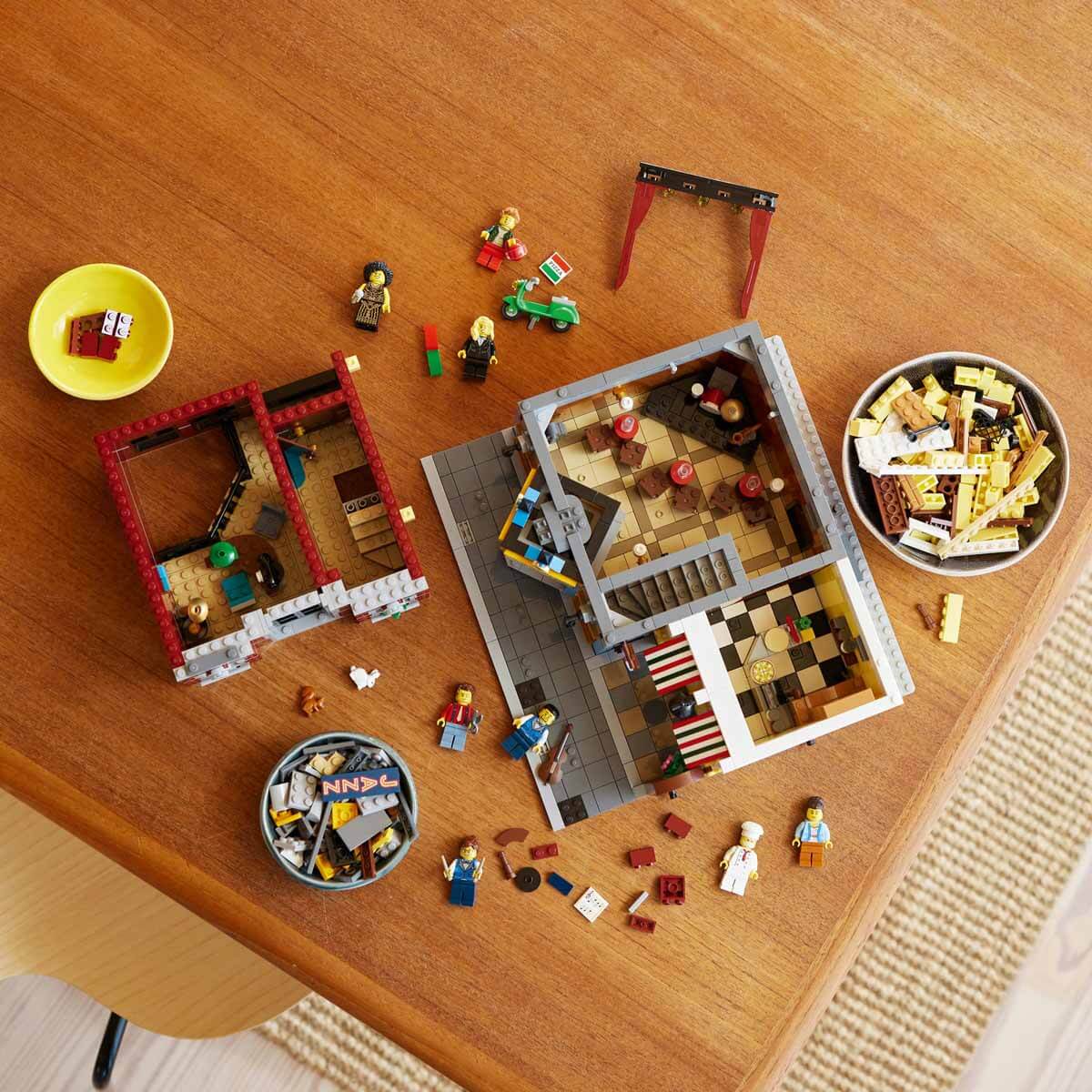 undefined - 0a8f0_LEGO_Icons_Caz_Kulubu_10312.jpg