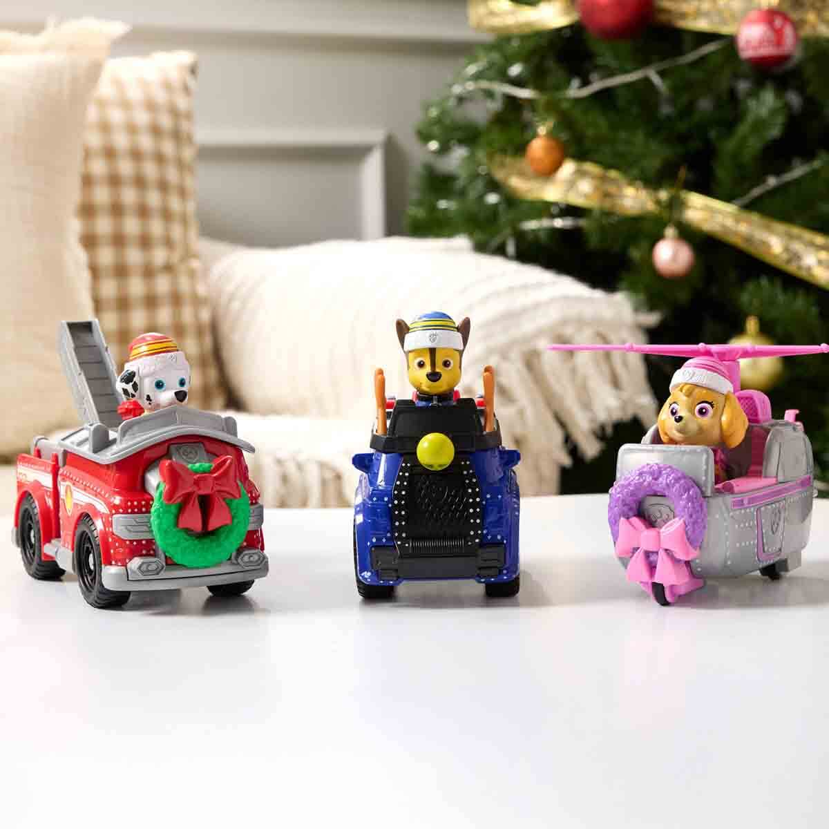 undefined - 0bdac_PAW_Patrol_Holiday_Cruiser_Figur_ve_Kurtarma_Araci.jpg