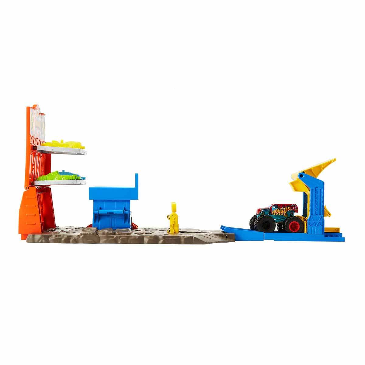 undefined - 0c1a8_Hot_Wheels_Monster_Trucks_Patlama_Istasyonu_Oyun_S.jpg