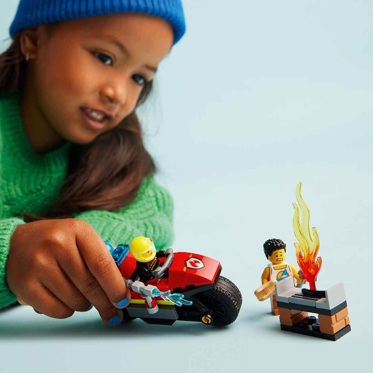 undefined - 0cf6b_LEGO___City_Itfaiye_Kurtarma_Motosikleti_60410_.jpg