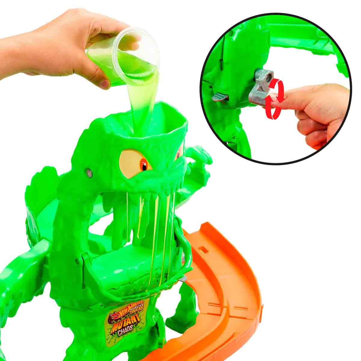 undefined - 0de9f_Hot_Wheels_Monster_Trucks_Mutant_Kaosu_Canavarla_M.jpg