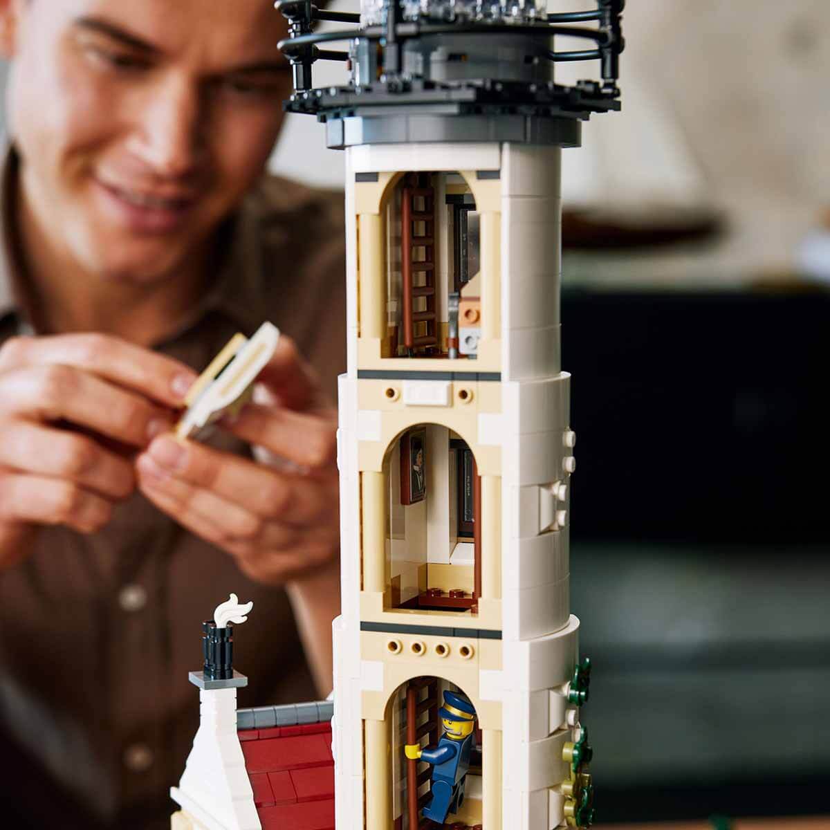 undefined - 0decc_LEGO_Ideas_Motorlu_Deniz_Feneri_21335_.jpg