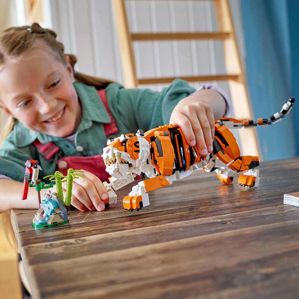 undefined - 0f539_LEGO_Creator_3___u_1_Arada_Muhtesem_Kaplan_31129.jpg