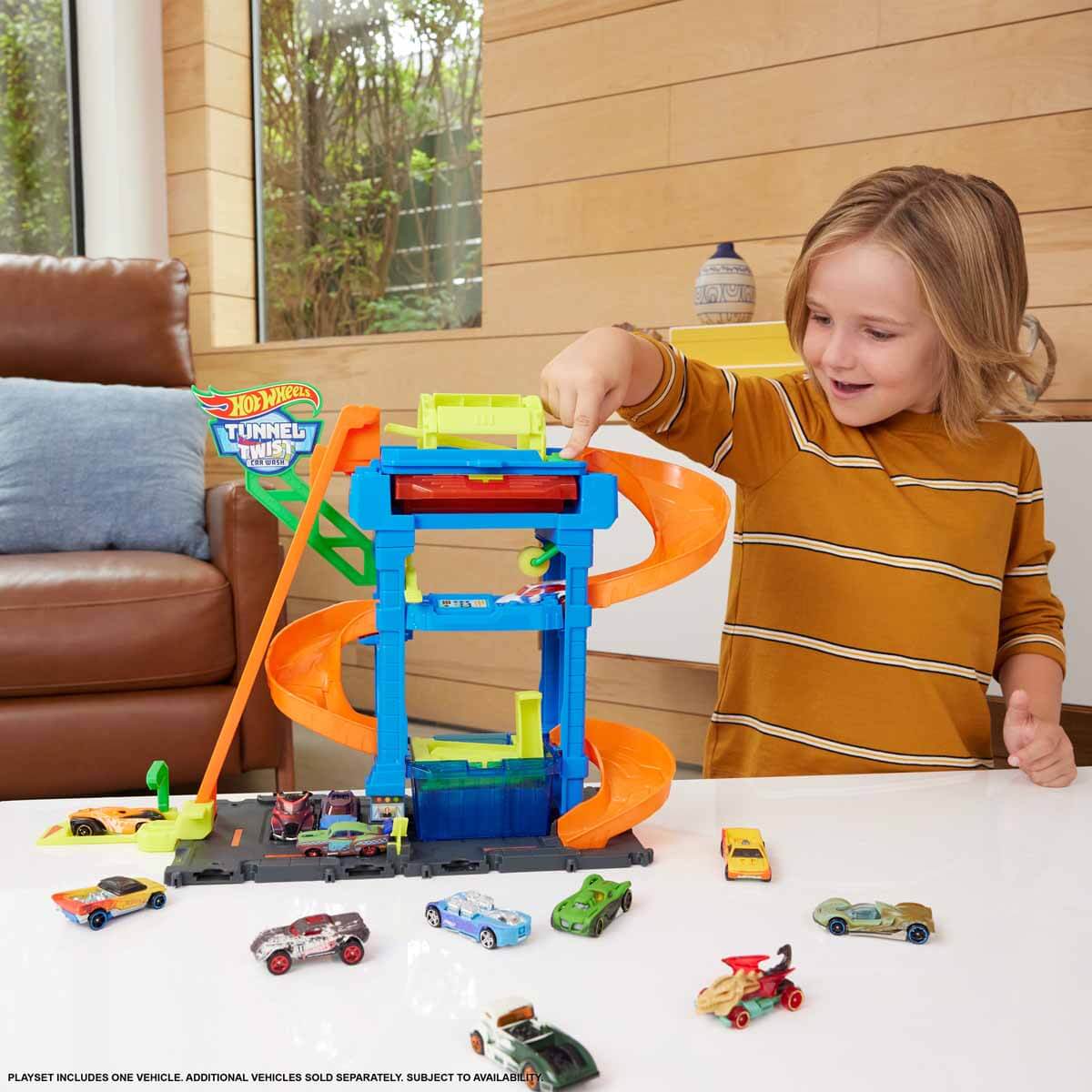 undefined - 11486_Hot_Wheels_Oto_Yikama_Oyun_Seti_HTN80.jpg