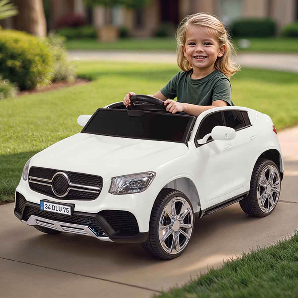 undefined - 12698_Grand_SUV_Uzaktan_Kumandali_Beyaz_Akulu_Araba_12V.jpg