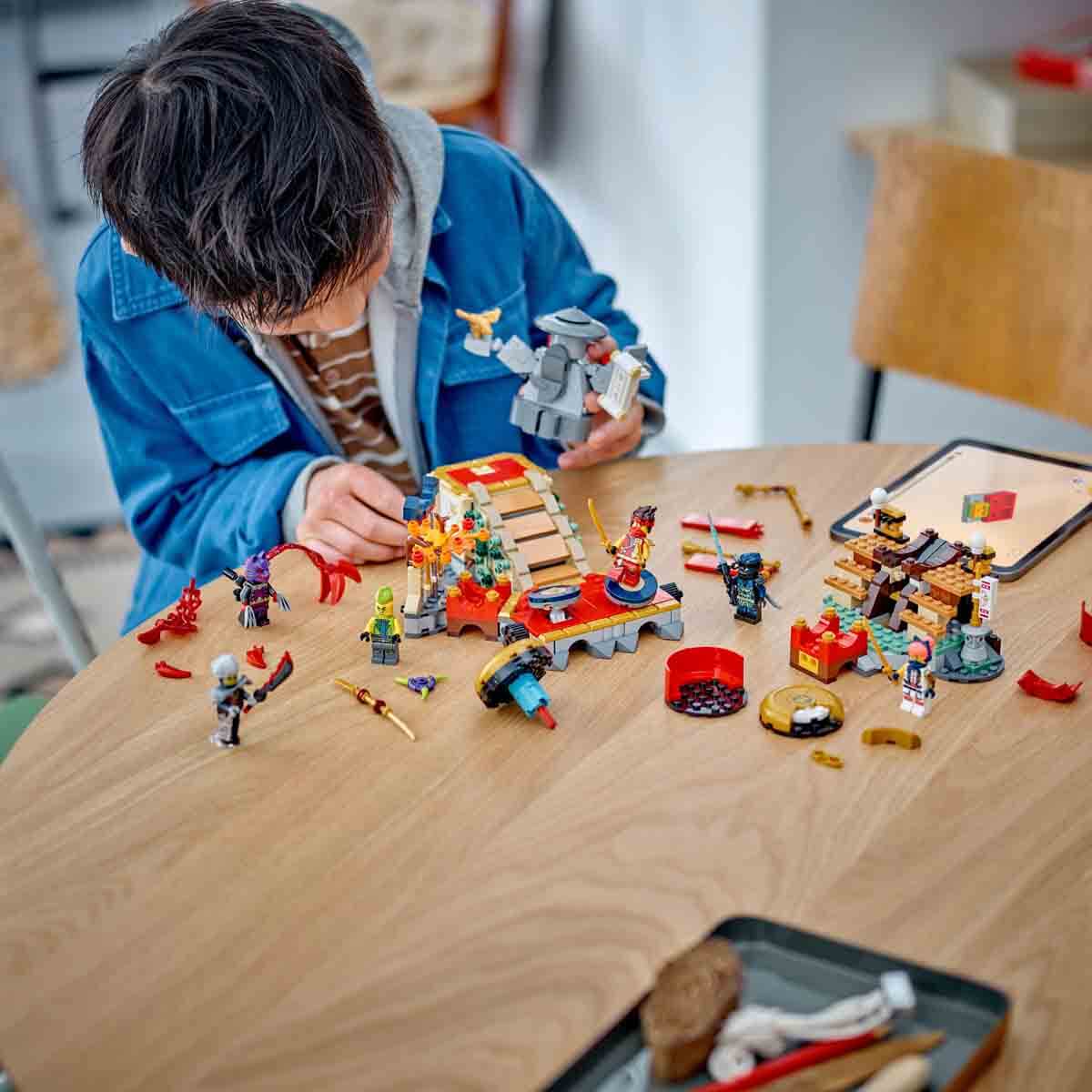 undefined - 126c8_LEGO_NINJAGO_Turnuva_Savas_Arenasi_71818_.jpg