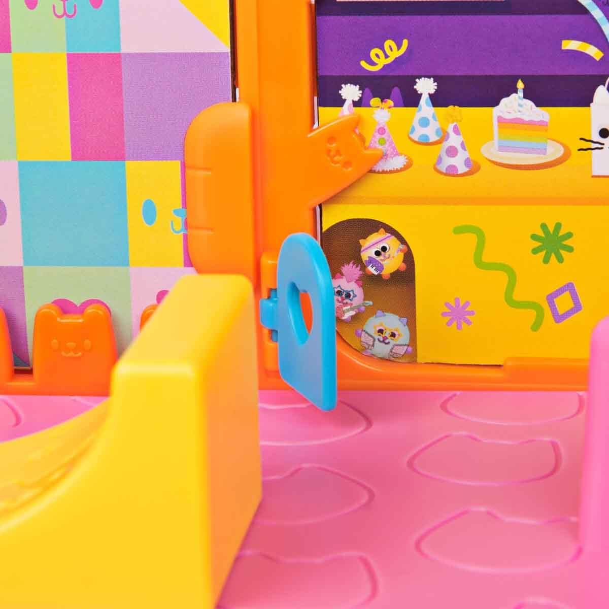 undefined - 14f31_Gabbys_Dollhouse_Parti_Salonu_Oyun_Seti_.jpg