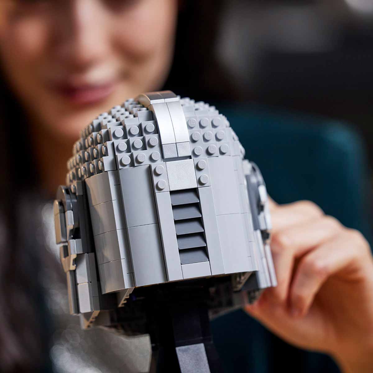 undefined - 1779e_LEGO_Star_Wars_Mandalorian_Kaski_75328.jpg