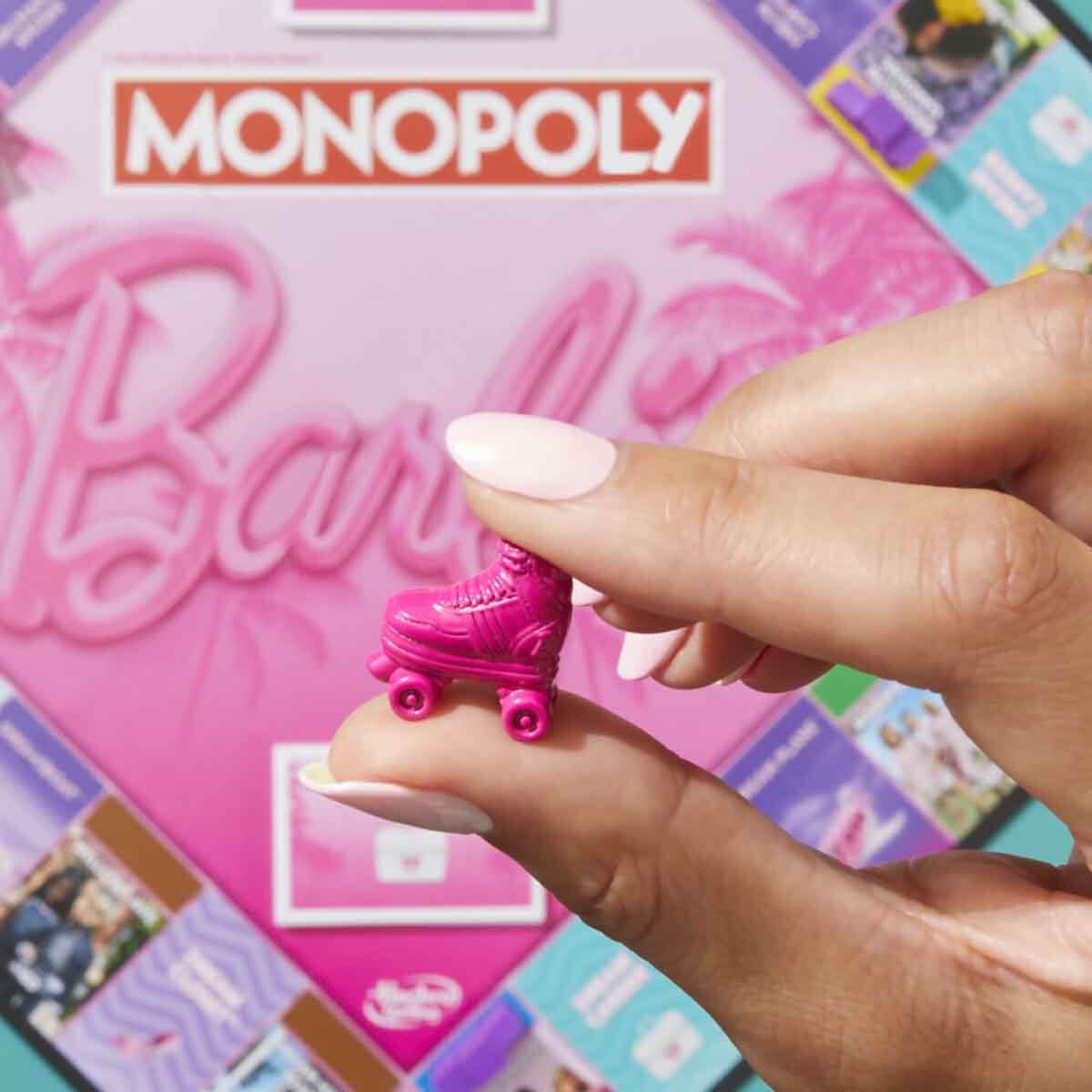 undefined - 18a7f_Monopoly_Barbie_Kutu_Oyunu.jpg