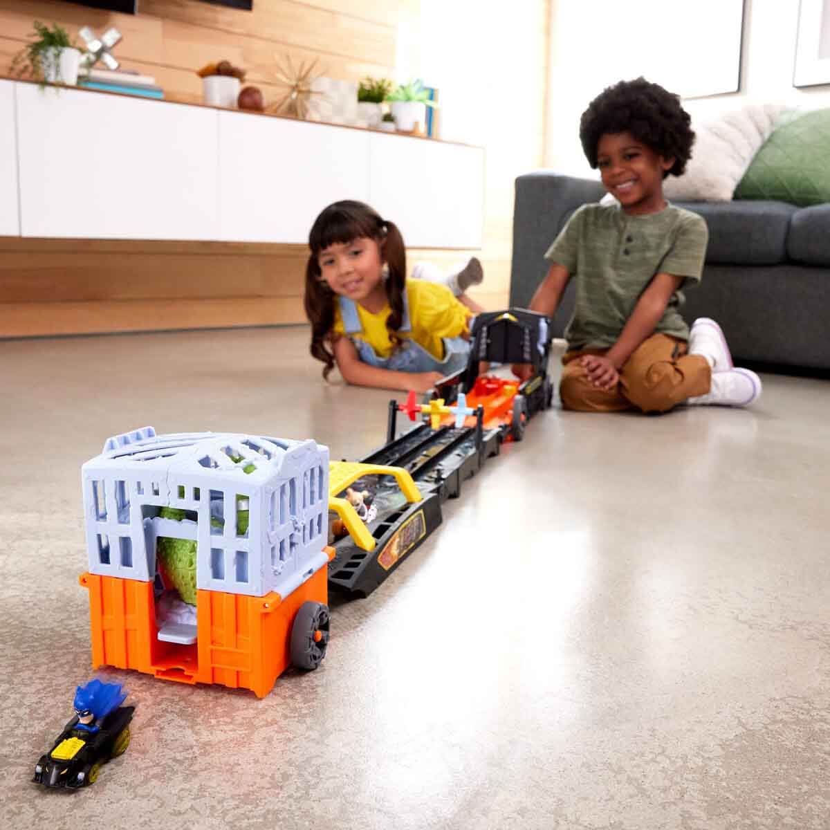 undefined - 1d4ee_Hot_Wheels_Racerverse_Ultimate_Batman_Pist_Seti_HX.jpg