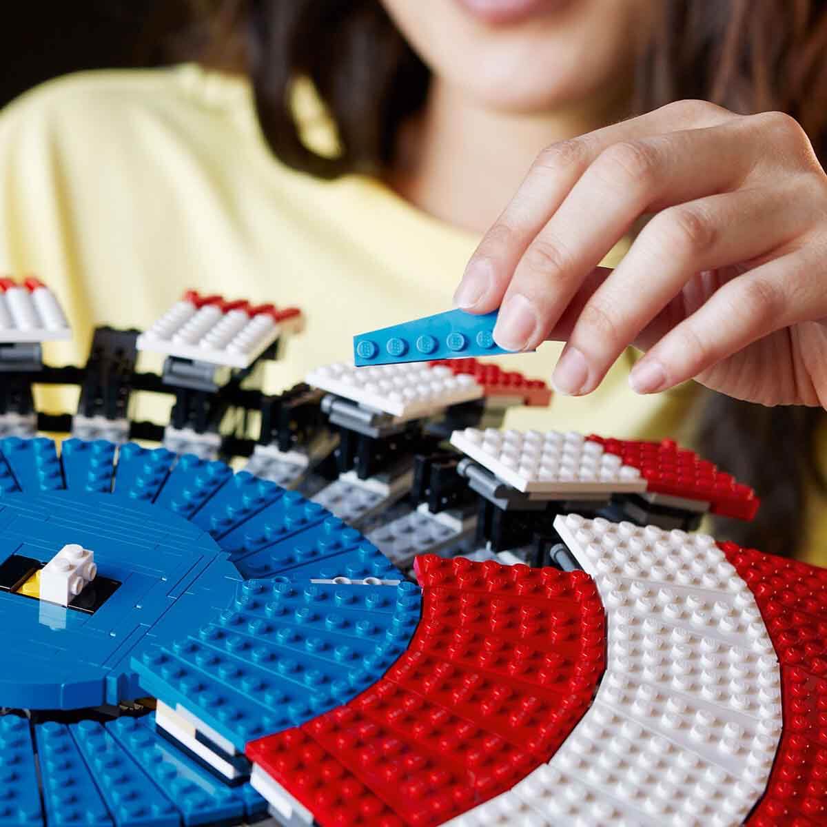 undefined - 1da15_LEGO_Marvel_Kaptan_Amerika_nin_Kalkani_76262.jpg