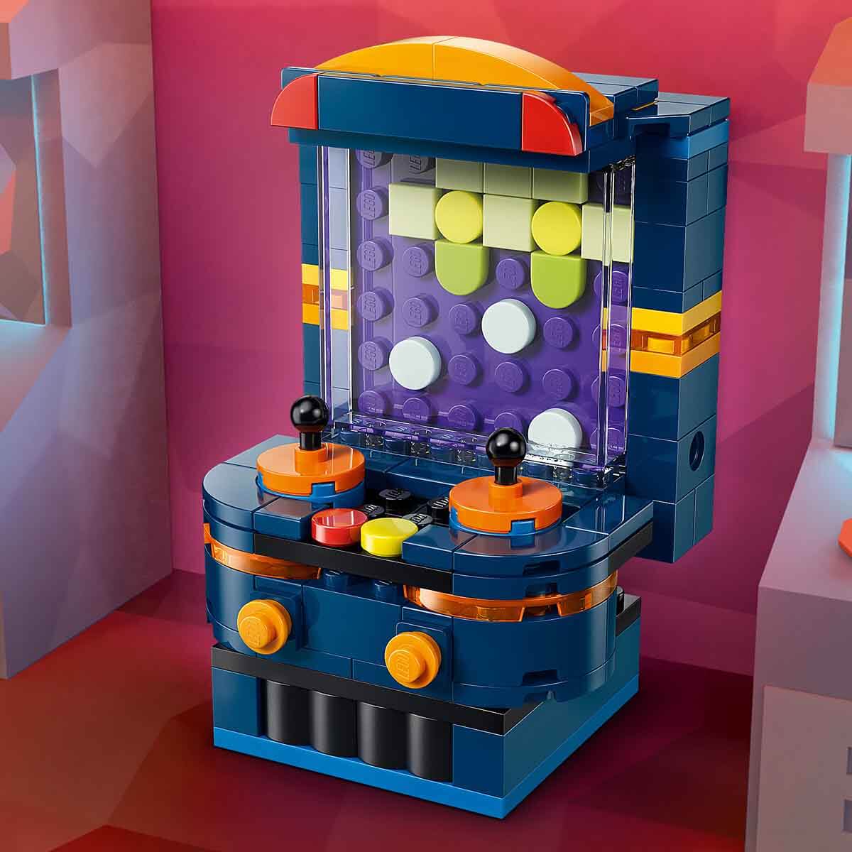 undefined - 1f48b_LEGO_Creator_3u_1_Arada_Retro_Oyun_Konsolu_31380_.jpg