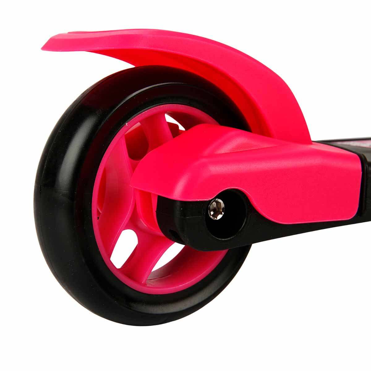 undefined - 1f9e2_Hello_Kitty_3_Tekerlekli_Twistable_Scooter.jpg